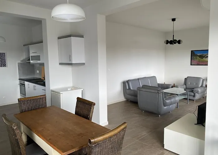 Oikos Olympos Holiday home *
